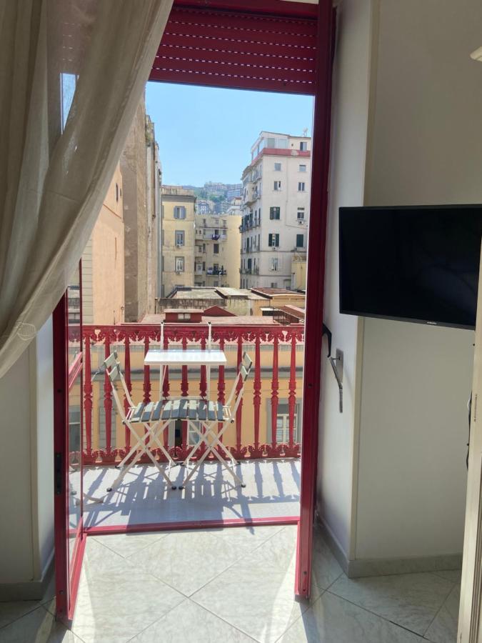 Family Relax Caracciolo Bed & Breakfast Napoli Bagian luar foto